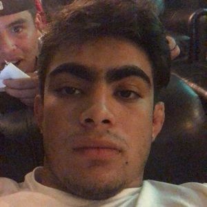 Meet your Posher, Louis